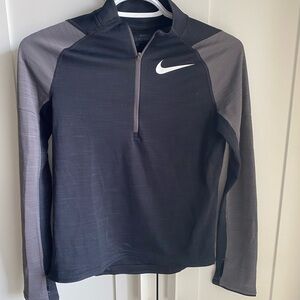 Nike Dri-Fit Quarter Zip Pullover